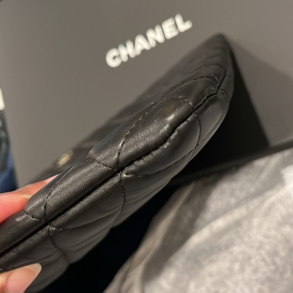 CHANEL Quilted Black Clutch O Case Vegas Charm Pull w/Box - Picture 4 of 11